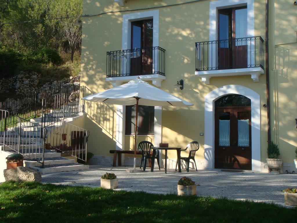 Residence Villa Valsi Санто Стефано ди Сесанио Екстериор снимка